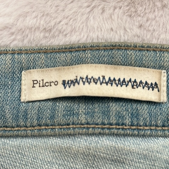 Anthropologie Pilcro Hyphen Distressed Frayed Hem Boyfriend Jeans - Picture 6 of 11